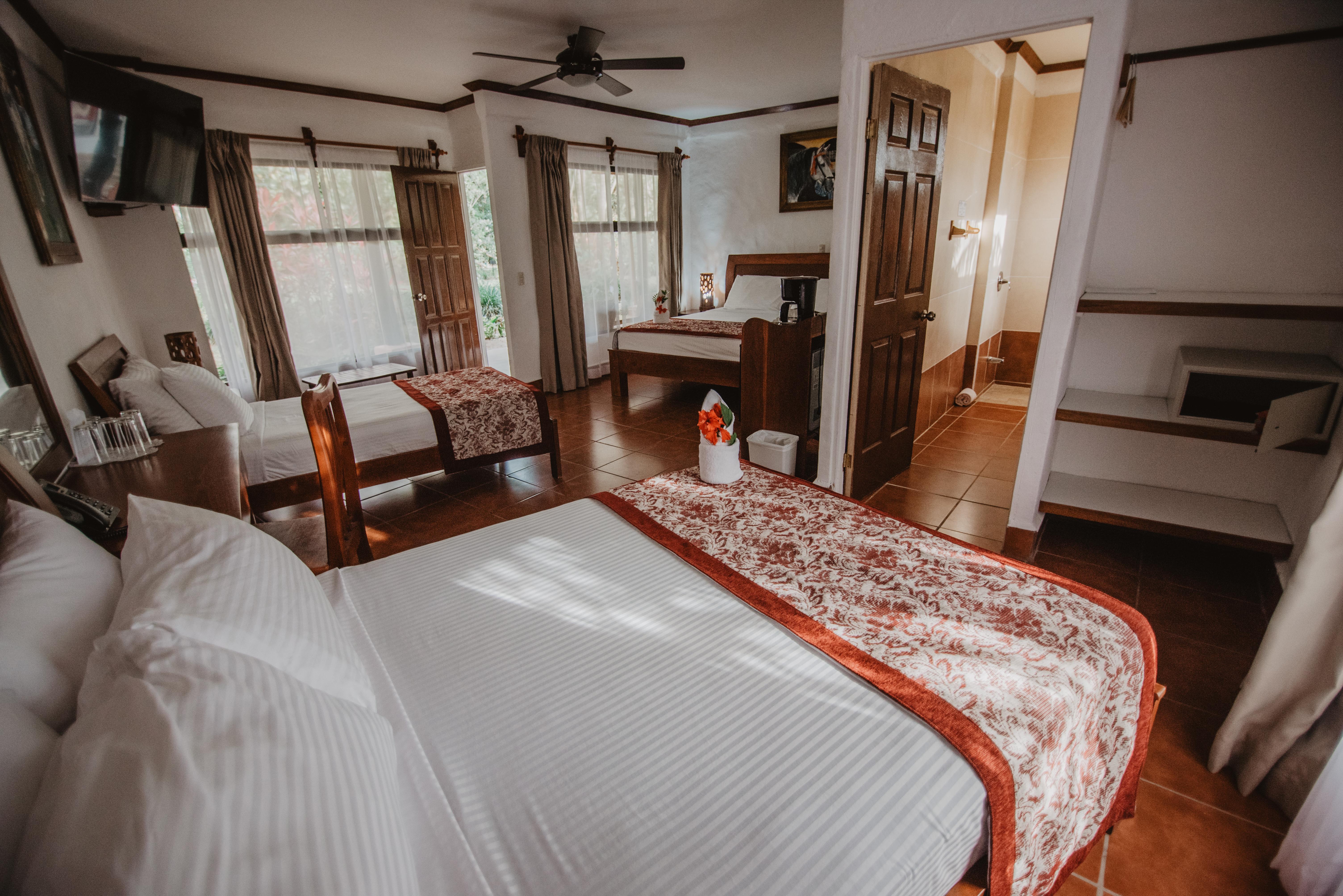 Hacienda Guachipelin Volcano Ranch Hotel & Hot Springs Либерия Экстерьер фото