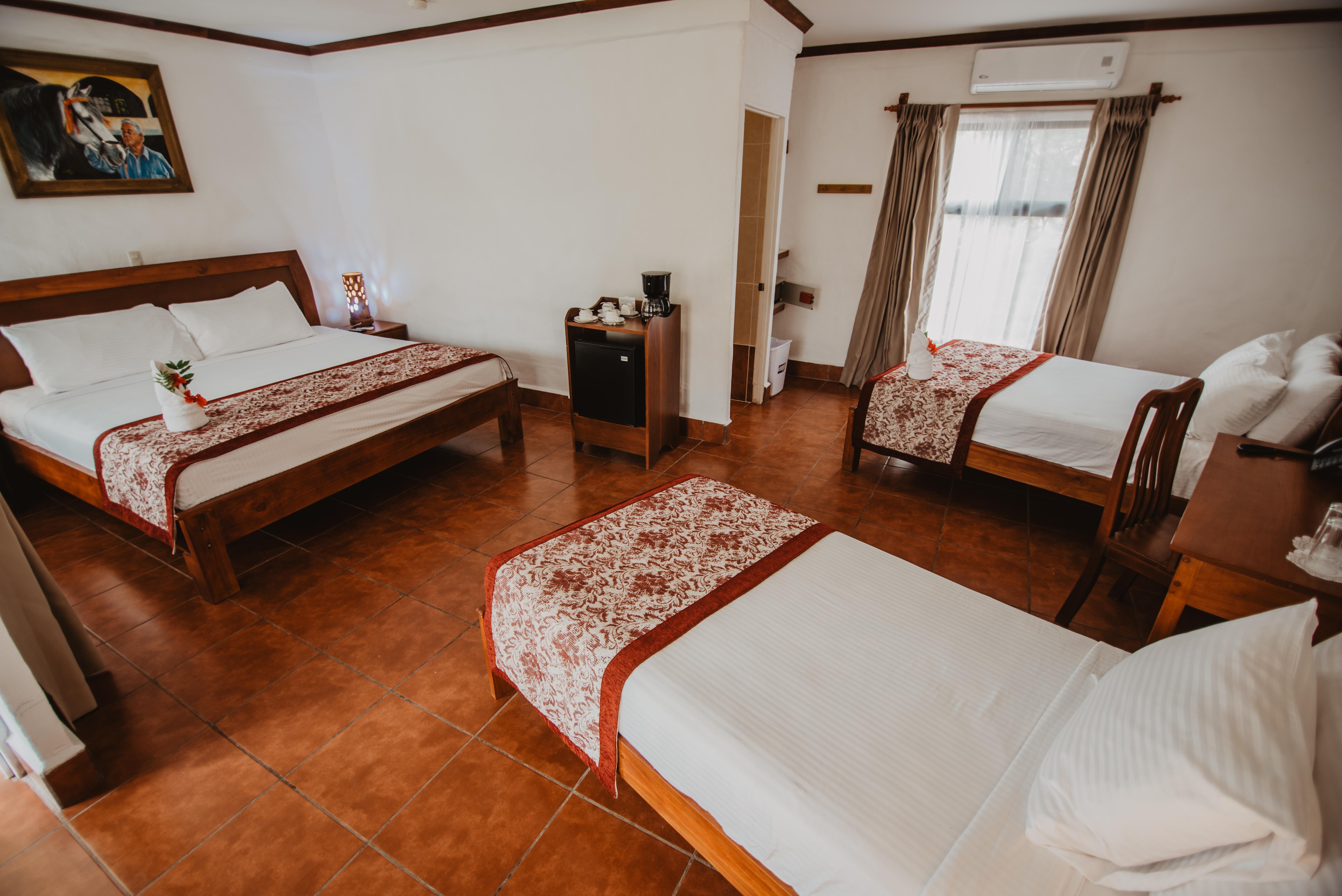 Hacienda Guachipelin Volcano Ranch Hotel & Hot Springs Либерия Экстерьер фото