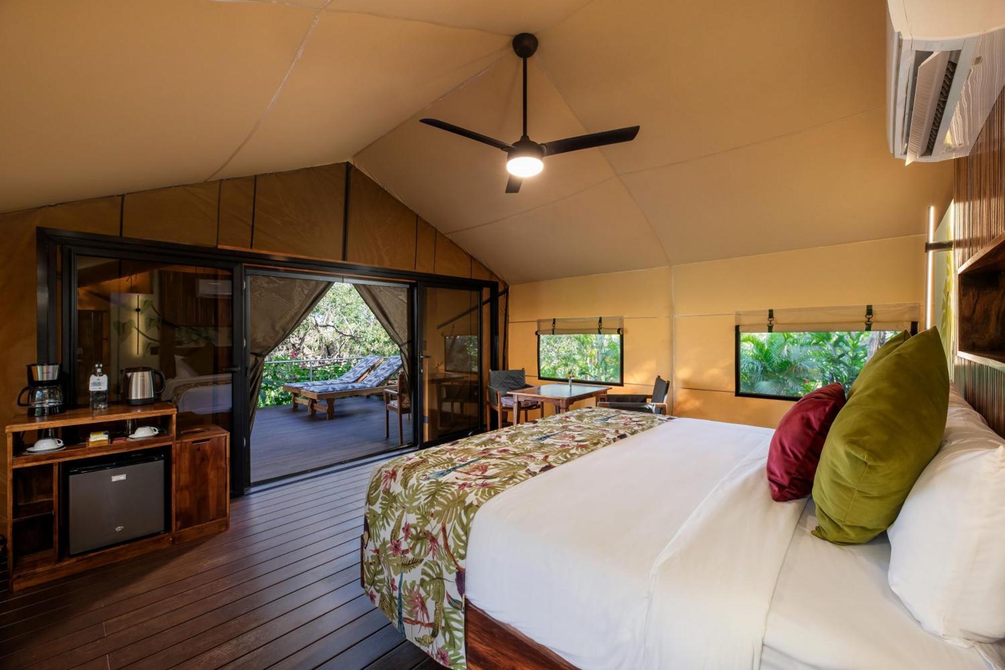 Hacienda Guachipelin Volcano Ranch Hotel & Hot Springs Либерия Экстерьер фото